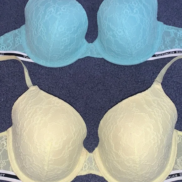 2 Victoria’s Secret bras - Picture 2 of 11